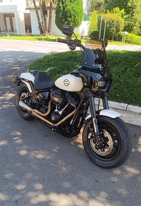 HARLEY-DAVIDSON SOFTAIL FAT BOB 114 